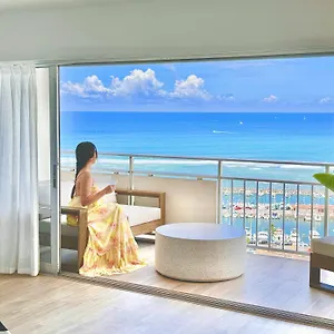 resort-panoramic-oceanview-full-kitchen-in-each-room-2.hotelsinhawaii.org/