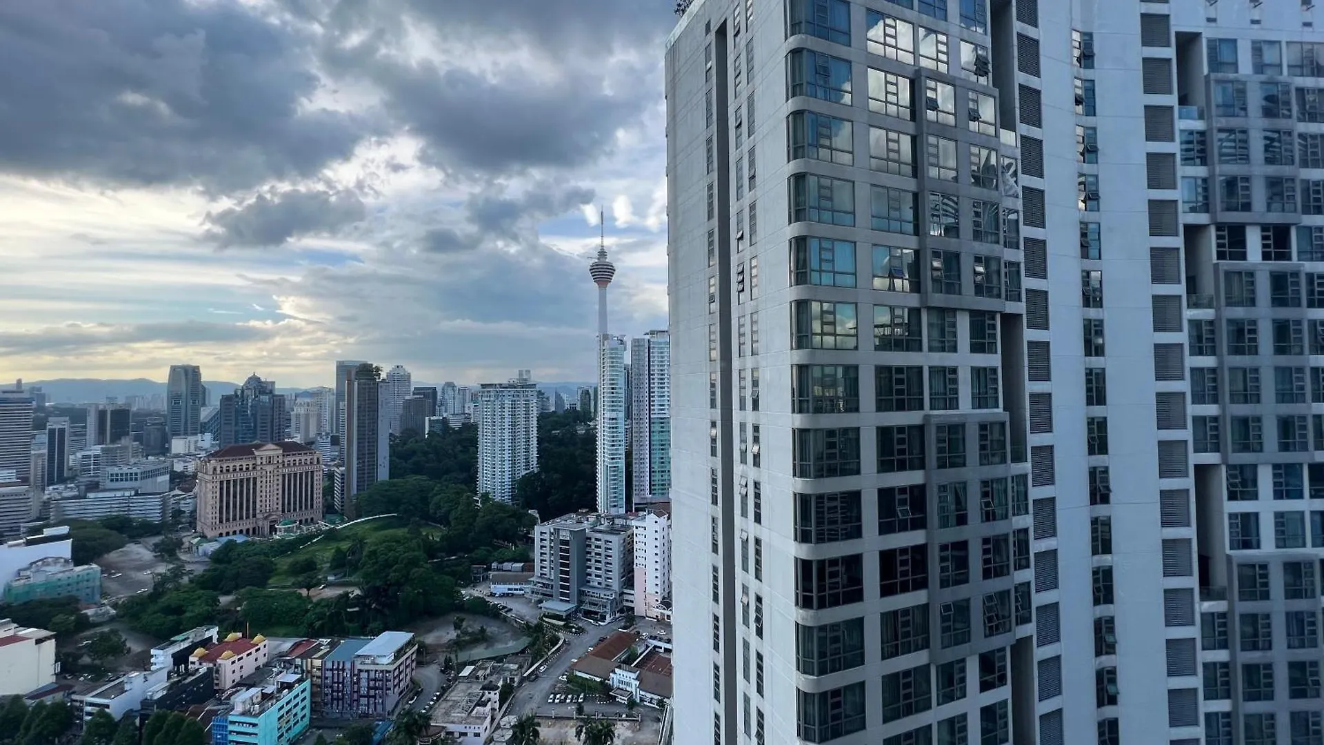 Infini Suites@ The Robertson Bukit Bintang Kuala Lumpur Apartment